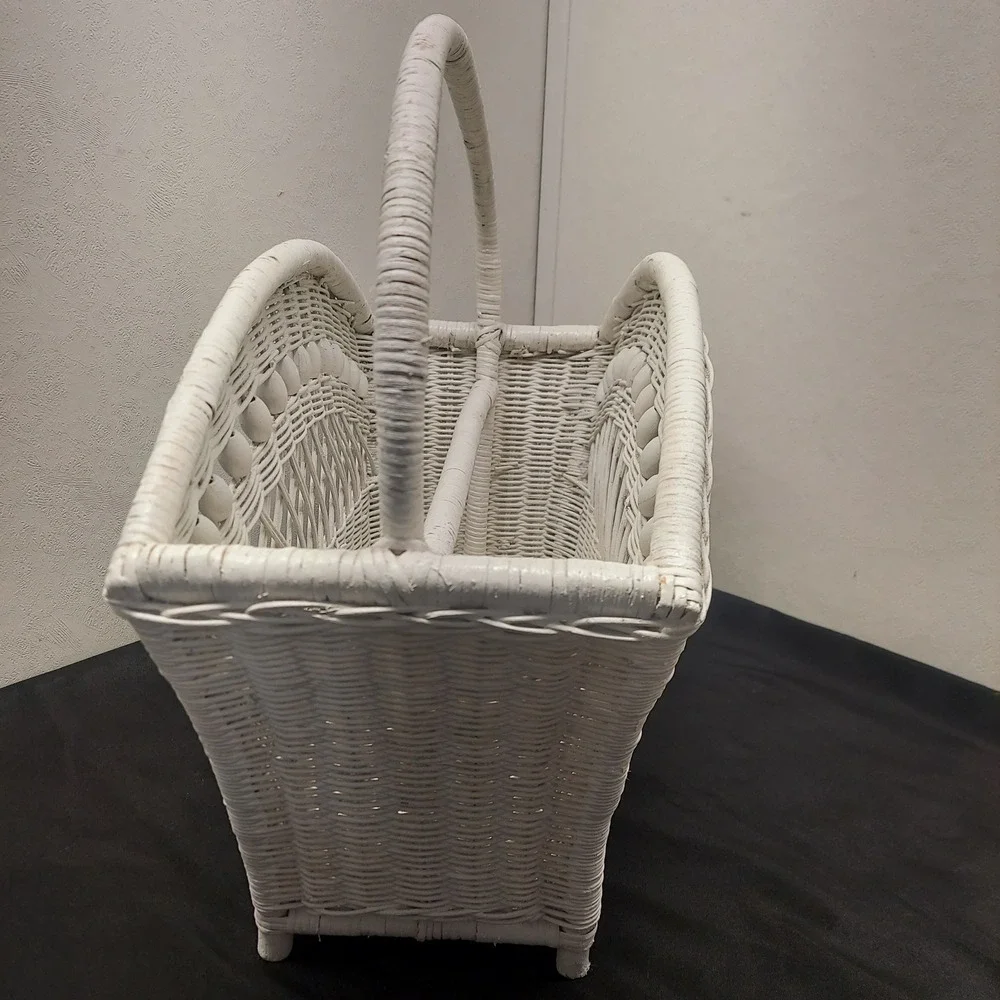Vintage White Wicker Magazine Rack Basket with Handle Shabby Chic Decor